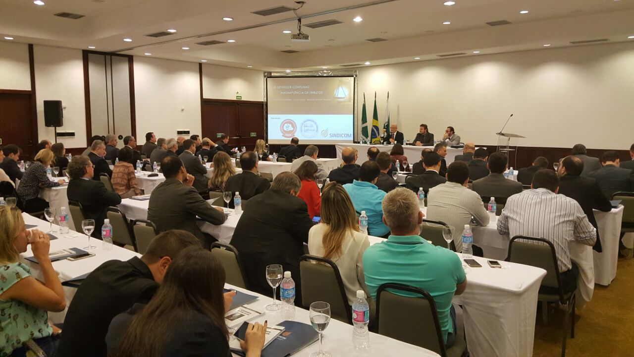 ATUALIZAÇÃO - Magistrados da área tributária tecem elogios ao final de semana de palestras em Foz, organizado pela AMAPAR e EMAP